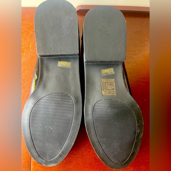 Faux Leather Women’s Loafers Size 9 NEW - Picture 3 of 3